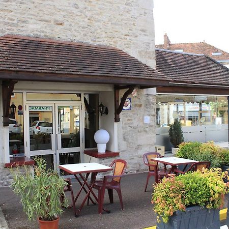 Hotel De La Poste Pouilly-en-Auxois Bagian luar foto