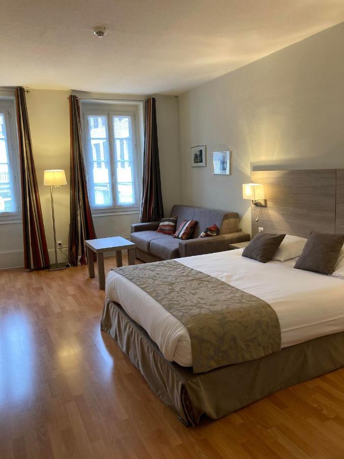 Hotel De La Poste Pouilly-en-Auxois Bagian luar foto