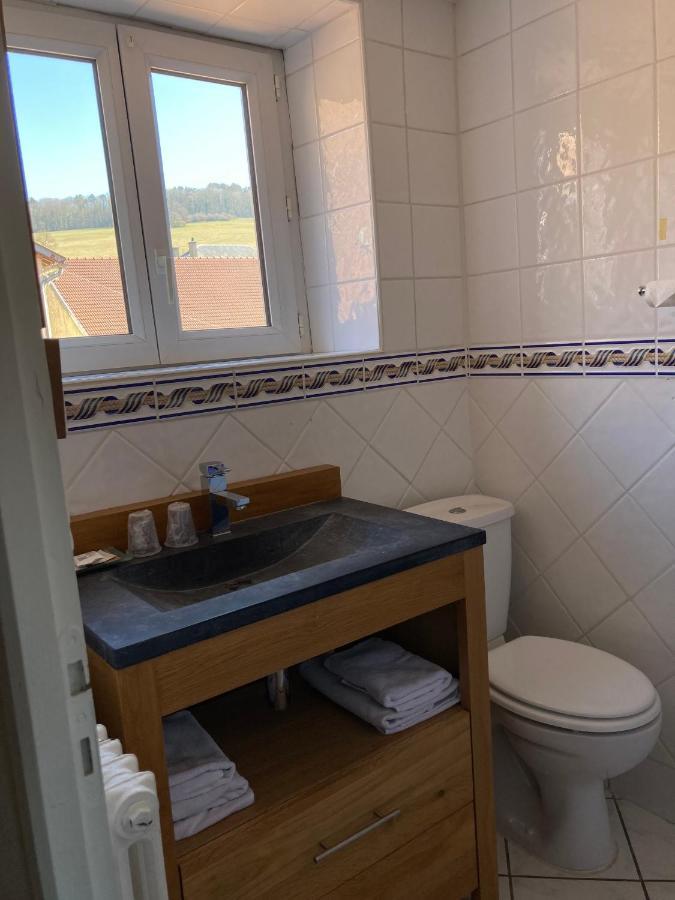 Hotel De La Poste Pouilly-en-Auxois Bagian luar foto
