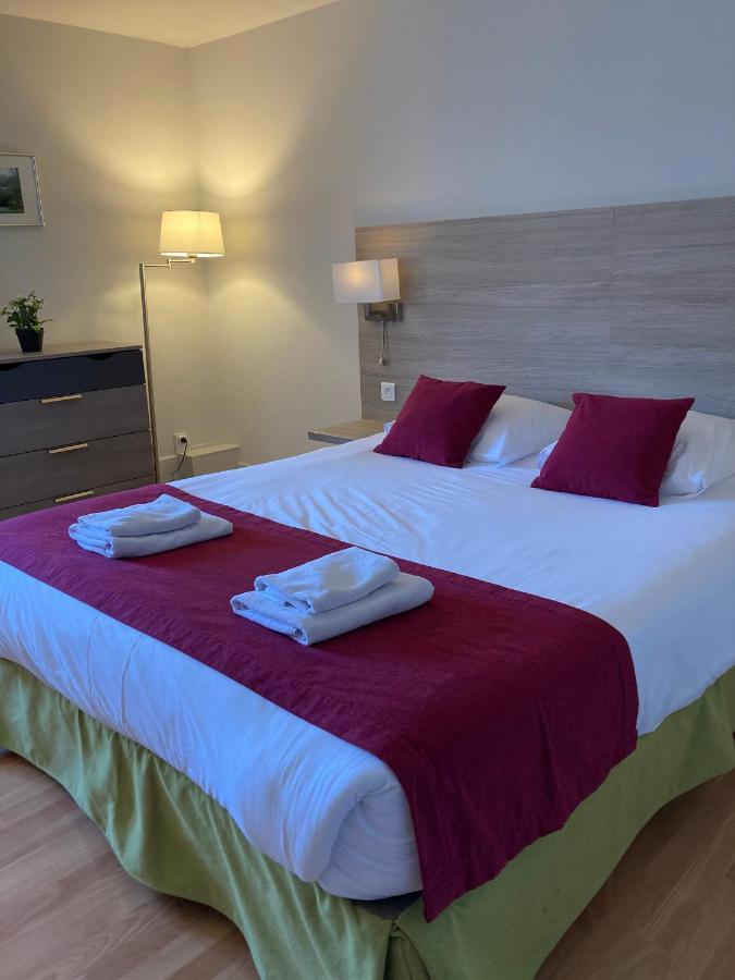Hotel De La Poste Pouilly-en-Auxois Bagian luar foto