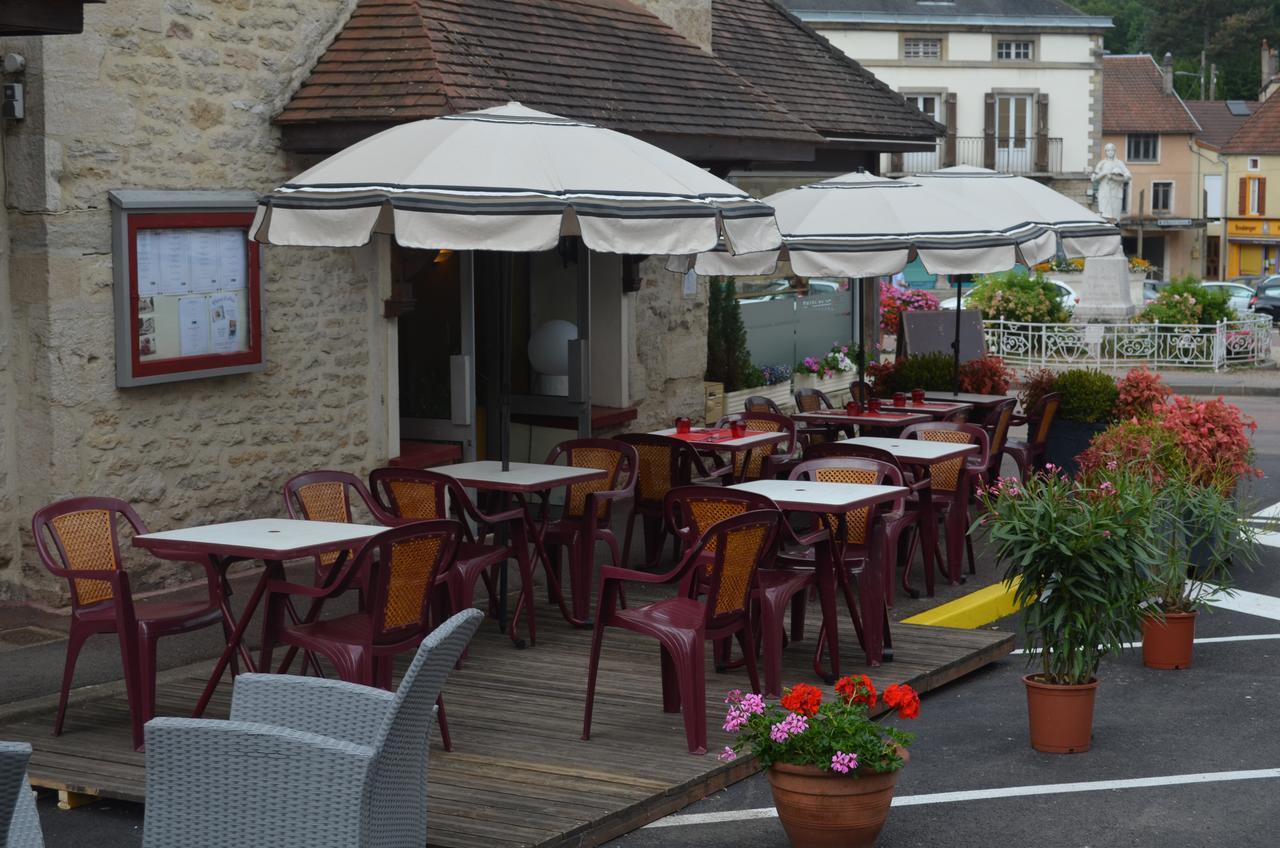 Hotel De La Poste Pouilly-en-Auxois Bagian luar foto