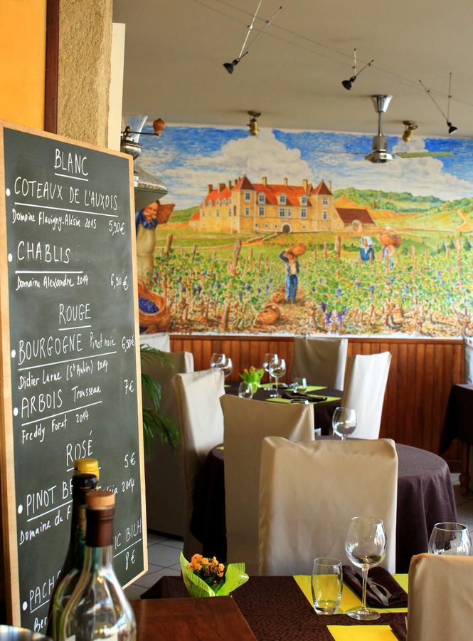 Hotel De La Poste Pouilly-en-Auxois Bagian luar foto